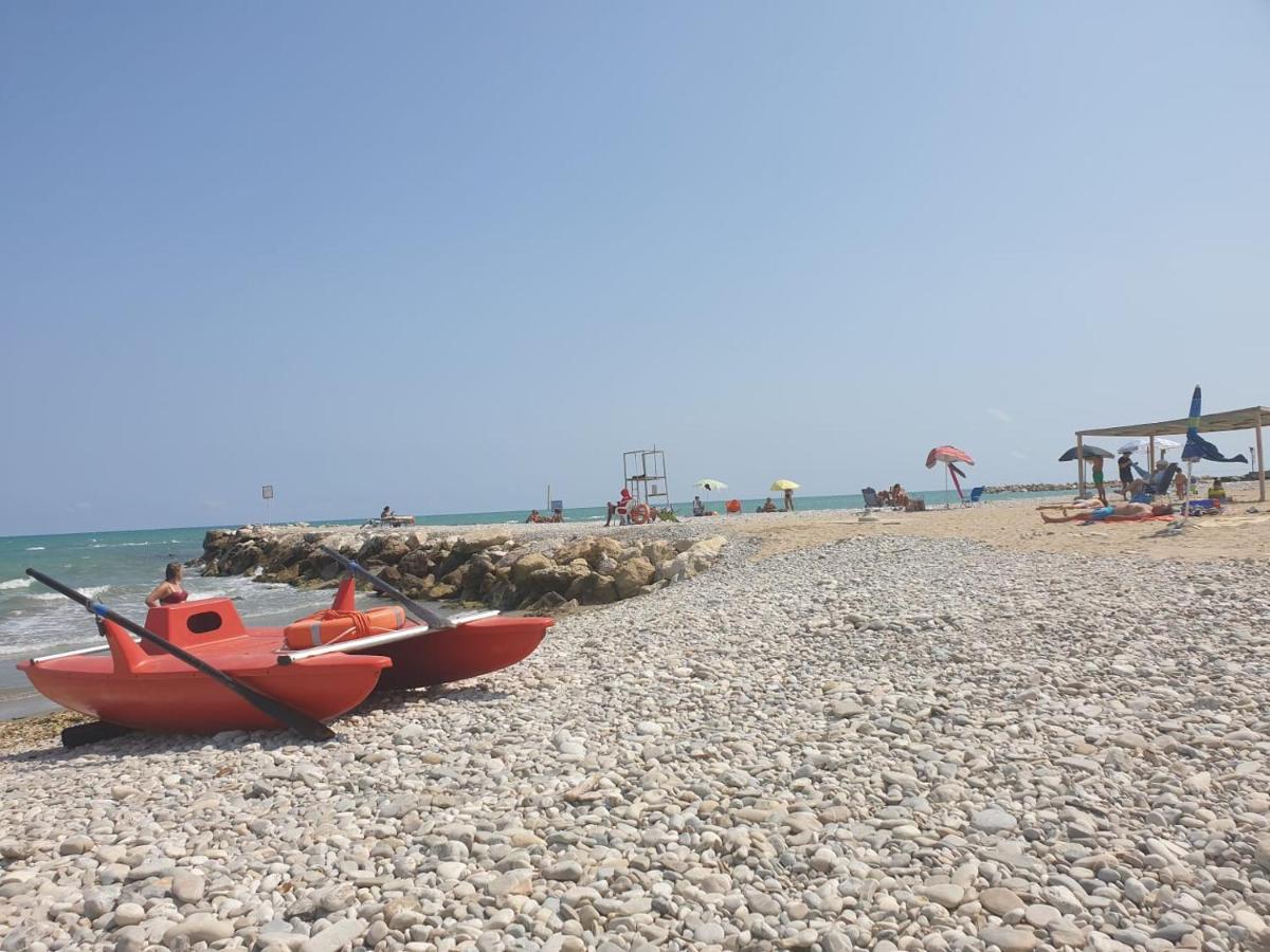 Club Del Sole Roseto Degli Abruzzi Easy Camping Village Екстериор снимка